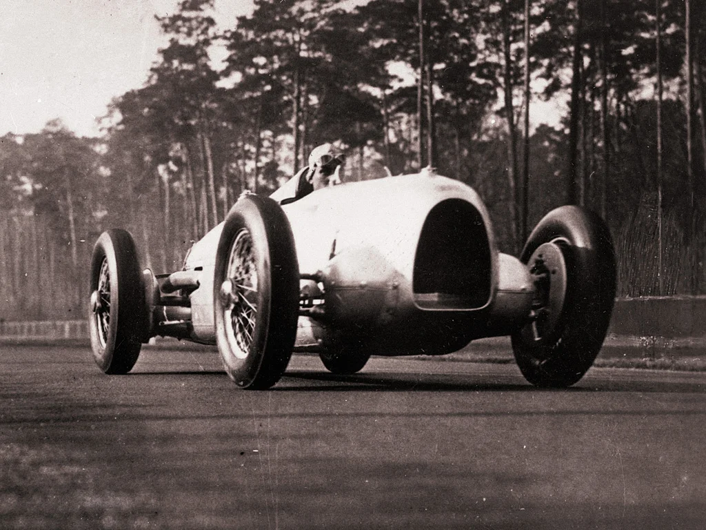 Auto Union Type A Grand Prix ontworpen door Porsche
