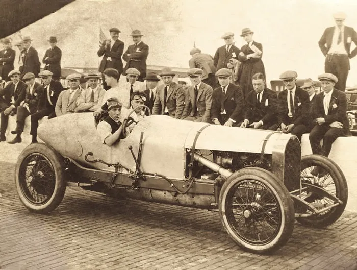 Eerste Bentley Motors-auto van 3 liter, 1921