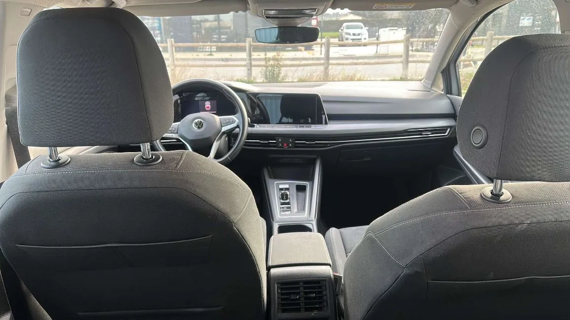 Volkswagen Golf  Image 10