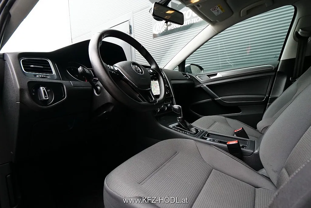 Volkswagen Golf Variant Comfortline 1,6 TDI DSG Image 10