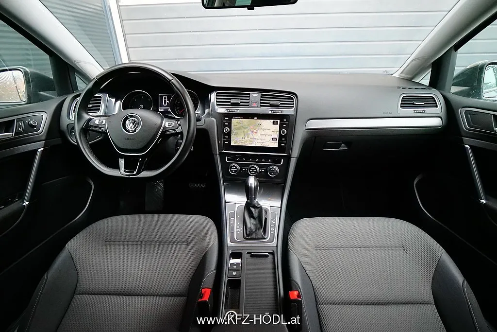 Volkswagen Golf Variant Comfortline 1,6 TDI DSG Image 9