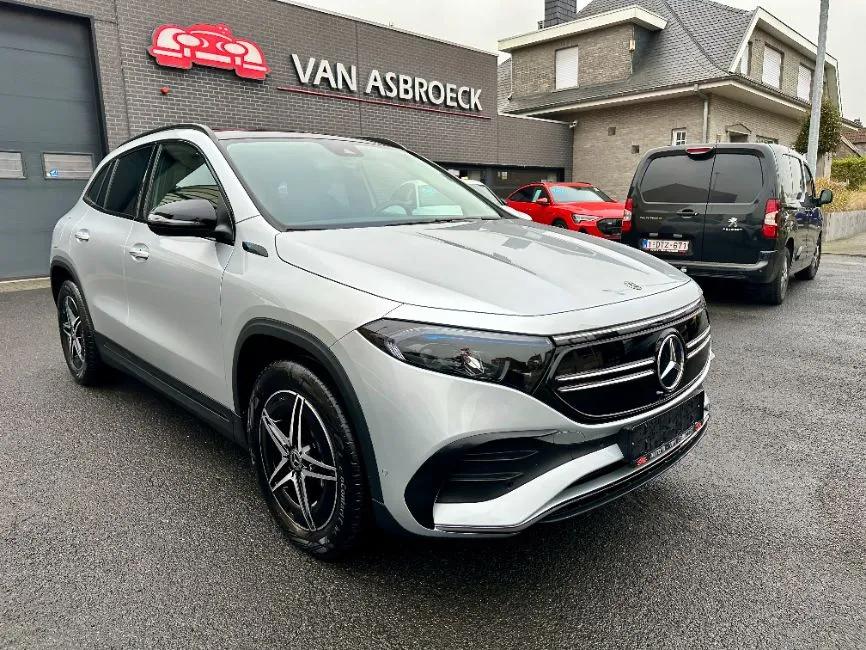 Mercedes-Benz EQA 250 Edition AMG Image 12
