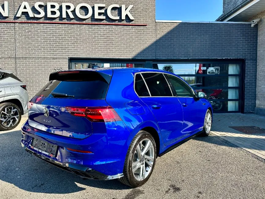 Volkswagen Golf VIII R-Line 1.5 TSi Image 4