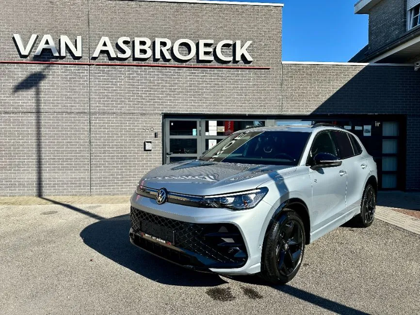 Volkswagen Tiguan 1.5 eTsi R-Line MHYB Image 1