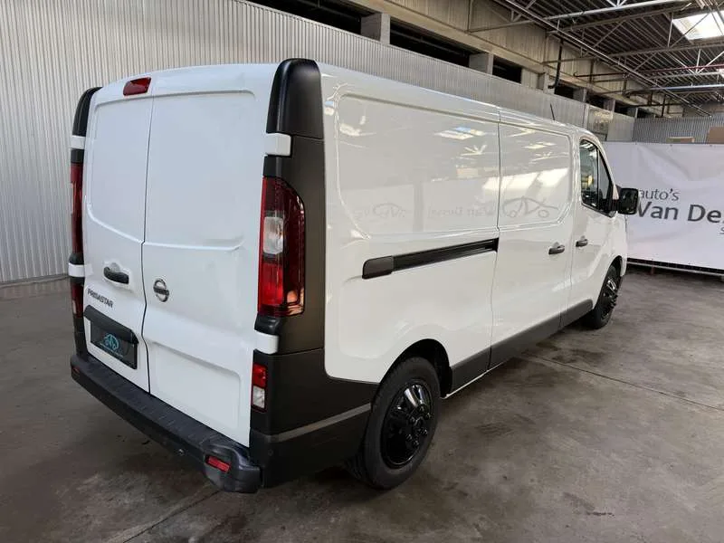 Nissan Primastar 2.0 dCi L2H1 Acenta L2H1 *€ 21.490 NETTO* Image 7