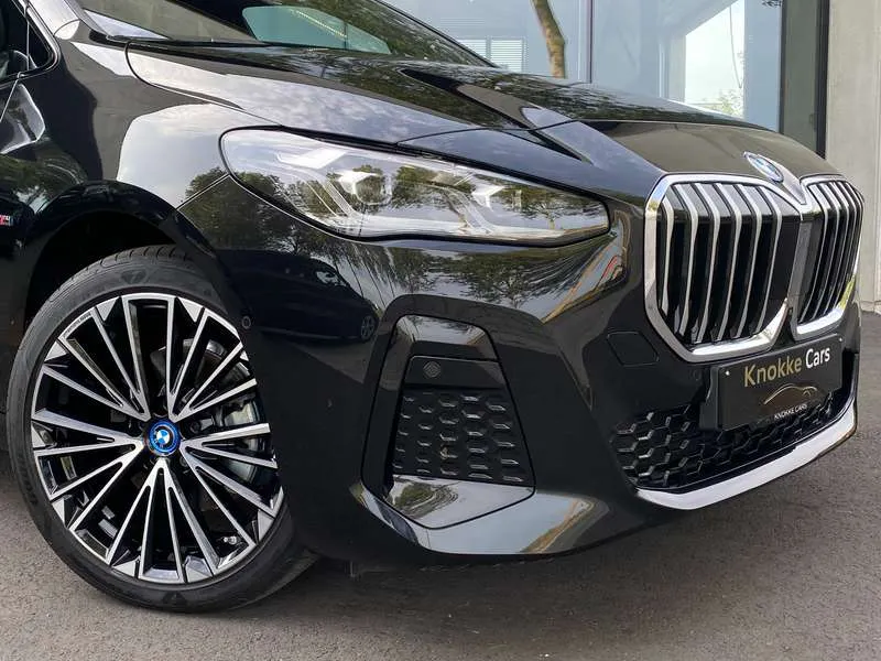 BMW 225 Hybrid,M-Sportpack,Panodak,Leder,360 Camera,Sound Image 6