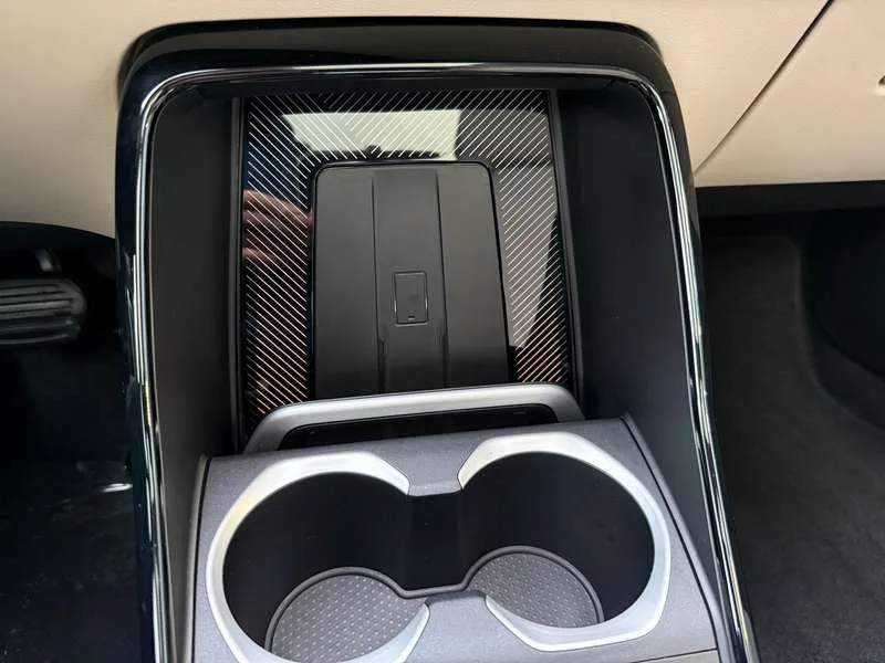 BMW iX1 Verkocht,Sold,Vendu Image 13