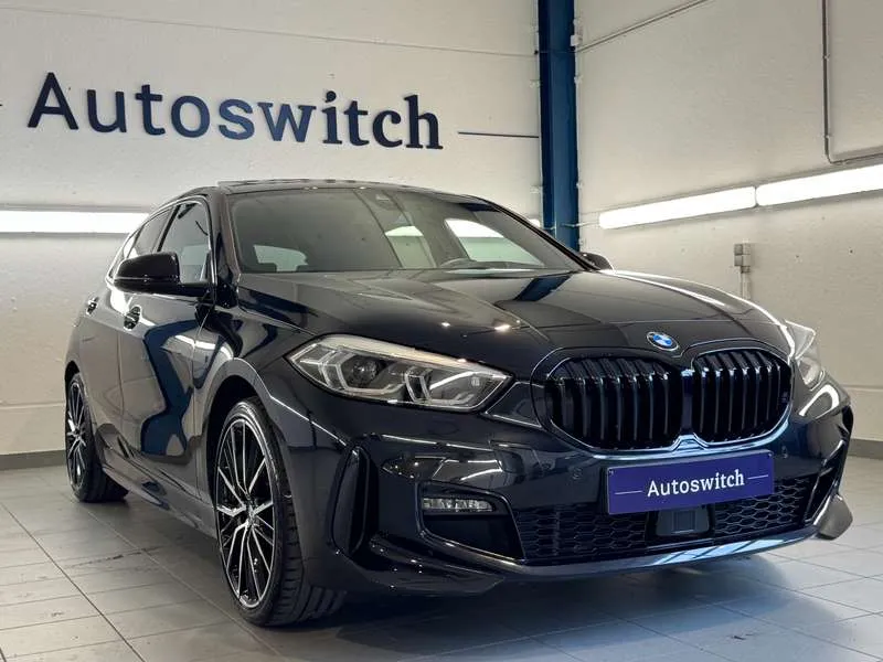 BMW 118 iA - M Sport/Pano/Act.Cruise/H&K/Headup/Comf/... Image 1