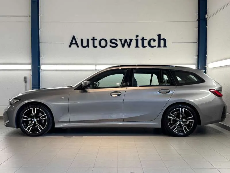 BMW 320 i Touring - M Sport/ActiveCruise/Camera/HiFi/DAB Image 3