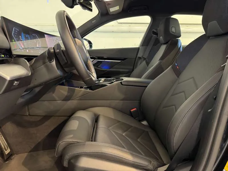 BMW 530 e - M Sport/Driv.Ass.+/Keyless/Trekhaak/... Image 12