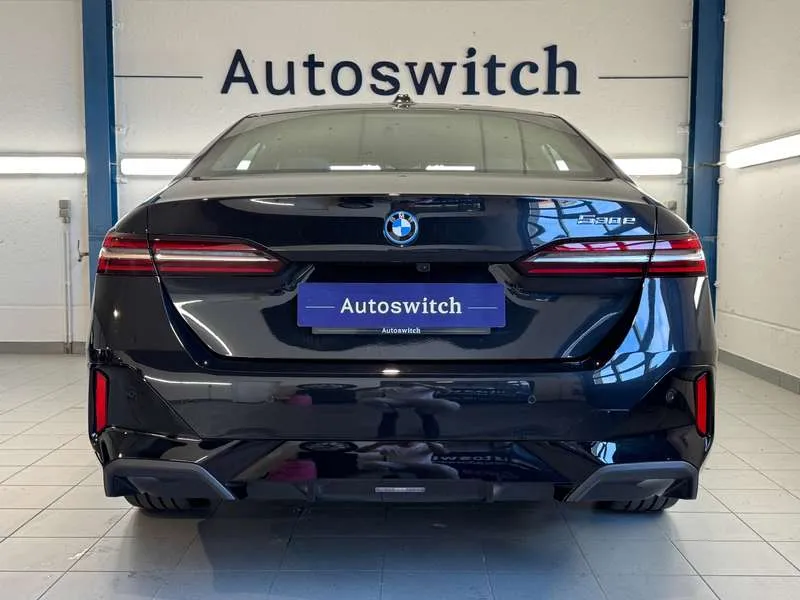 BMW 530 e - M Sport/Driv.Ass.+/Keyless/Trekhaak/... Image 4