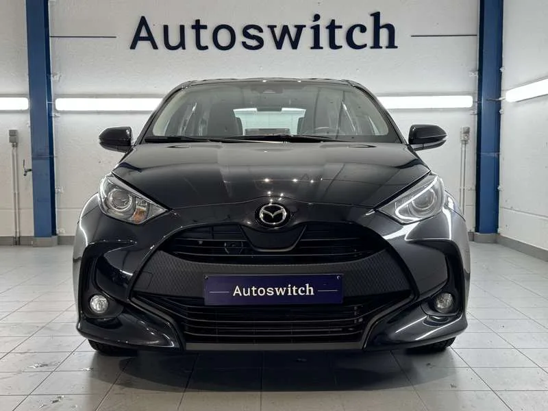 Toyota Yaris 1.5 Hybrid Automaat - VerwZetels+stuur/ActCruise/ Image 2