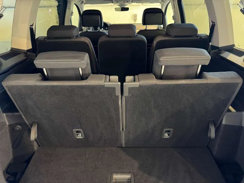 Volkswagen Touran 1.5 TSI - 7 zit - Acc/DodeHoek/Camera/PDC/Keyless/ Image 14