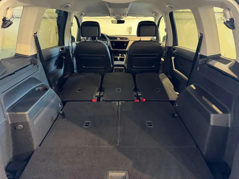 Volkswagen Touran 1.5 TSI - 7 zit - Acc/DodeHoek/Camera/PDC/Keyless/ Image 16