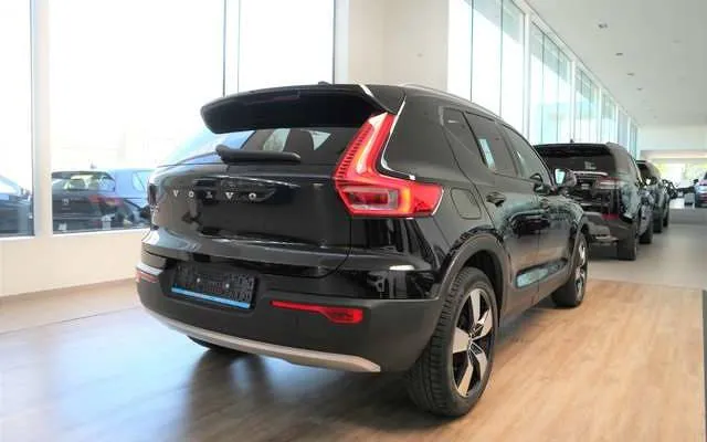 Volvo XC40 2.0D4 AWD*LAUNCH EDITION*FULL OPTION*TOPWAGEN !!! Image 10