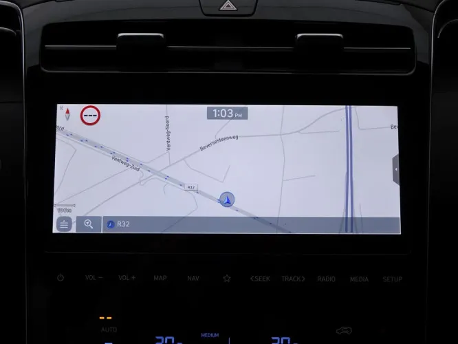 Hyundai Tucson 1.6 T-GDi 150 MHEV 7-DCT Feel Plus + GPS + Digital Super Vision + LED Lights Image 10