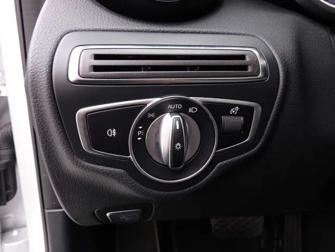 Mercedes-Benz C-Klasse C200d 9G-DCT AMG Line + Widescrn GPS + LED Lights Image 9