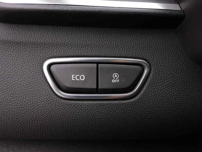 Renault Kadjar 1.3 TCe 160 EDC + GPS + FULL LED + ALU17 + CAMERA Image 9