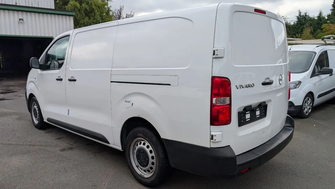 Opel Vivaro 1.5 Hdi Airco Cruise Controle Image 5