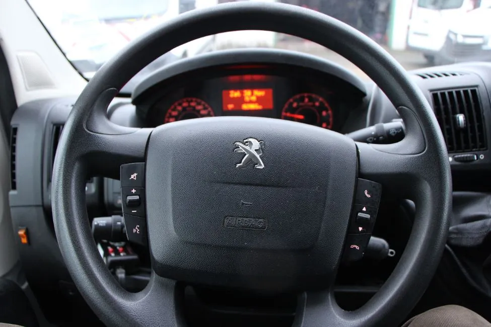 Peugeot Boxer 2.0 EU6 Airco Cruise Controle L2H2 Image 8