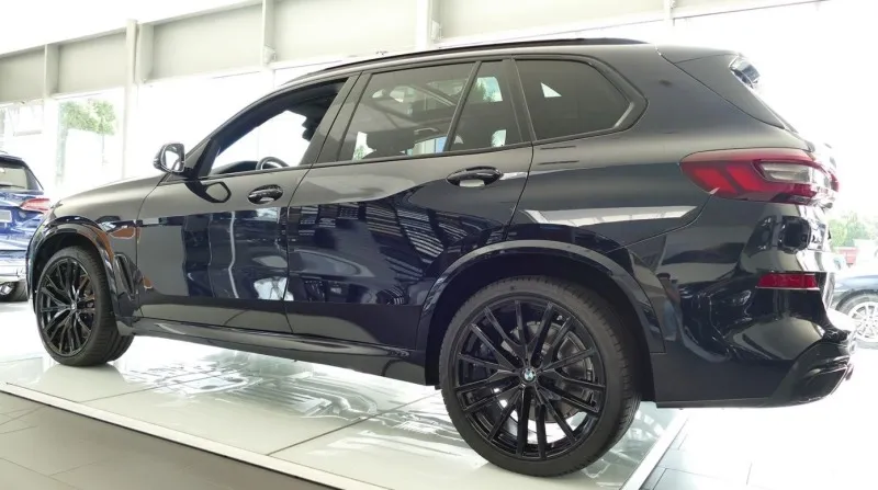 BMW X5 M50i xDrive =Panorama= Distronic/Massage Гаранция Image 3