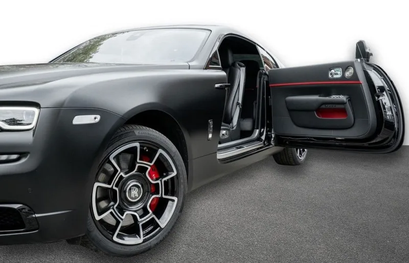 Rolls-Royce Wraith =Black Badge= Starlight Roof/Carbon Гаранция Image 6