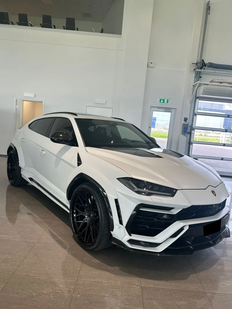 Lamborghini Urus 4.0 V8 Capristo Image 3