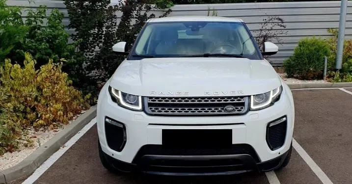 Land Rover Range Rover Evoque 2.0TD4 Image 3