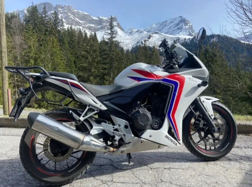 Honda CBR 500 R  Image 2