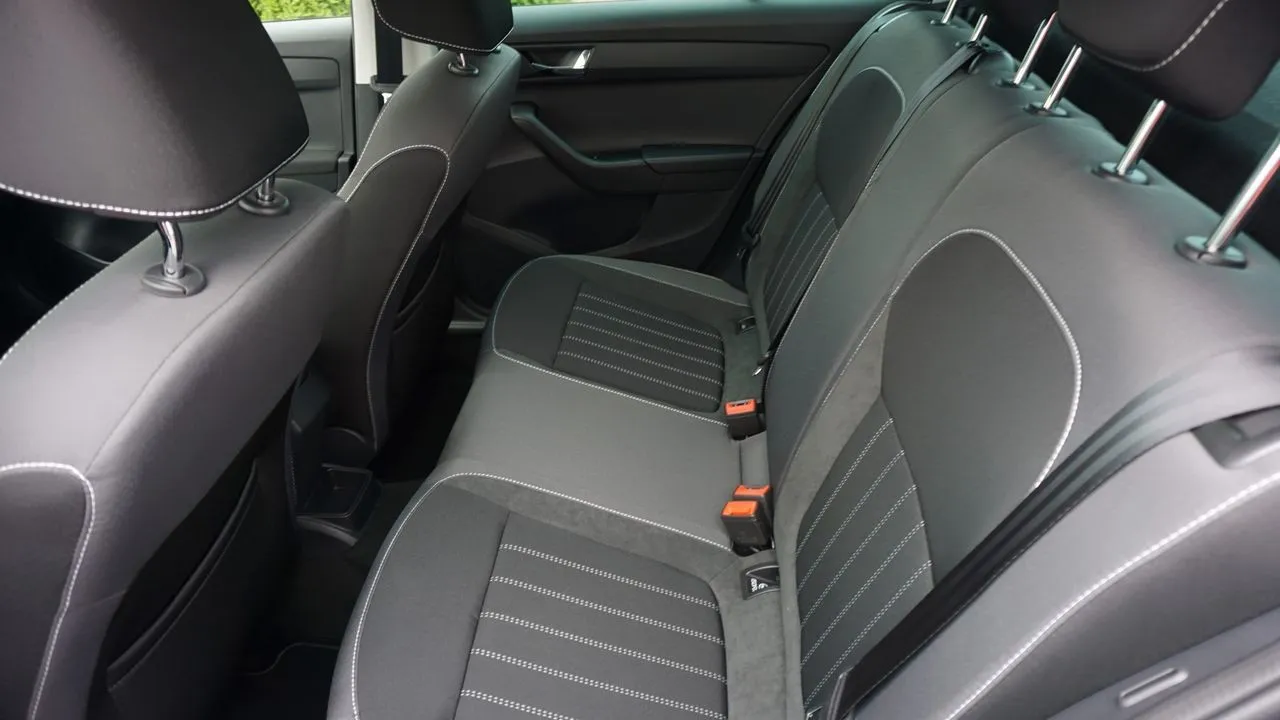 Skoda Fabia 1.0 TSI Sitzheizung LED...  Image 9