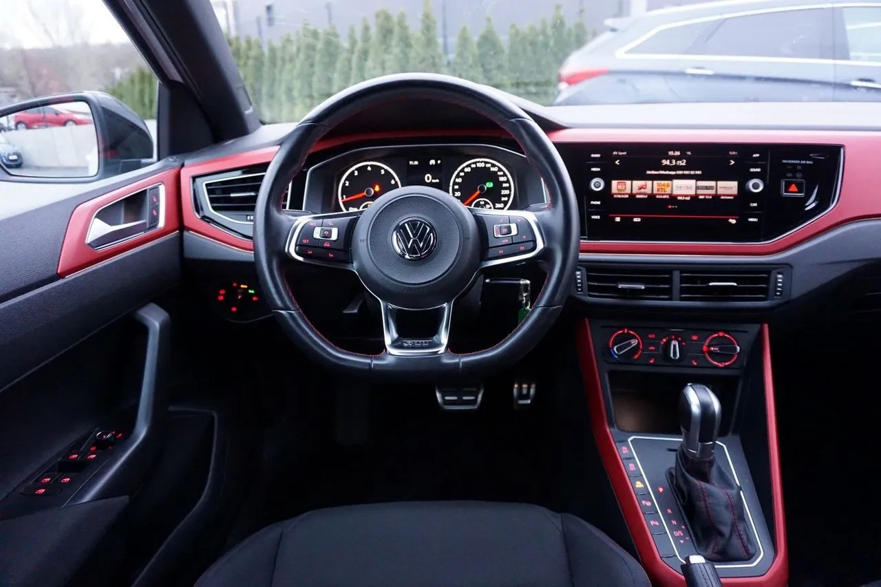 Volkswagen Polo 2.0 TSI DSG GTI Sitzheizung...  Image 9