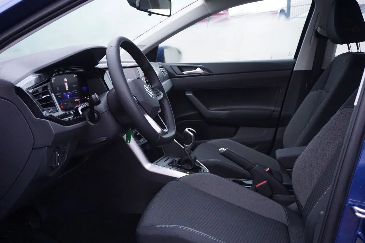 Volkswagen Polo 1.0 TSI FL Sitzheizung LED Xenon  Image 9