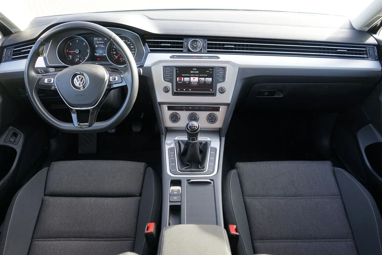 Volkswagen Passat Variant 2.0 TDI Navi LED Xenon  Image 8
