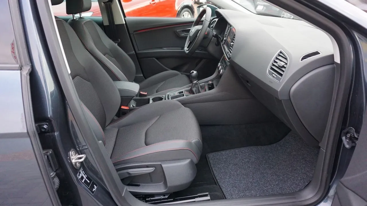 Seat Leon ST FR 1.5 TSI 2-Zonen-Klima...  Image 9