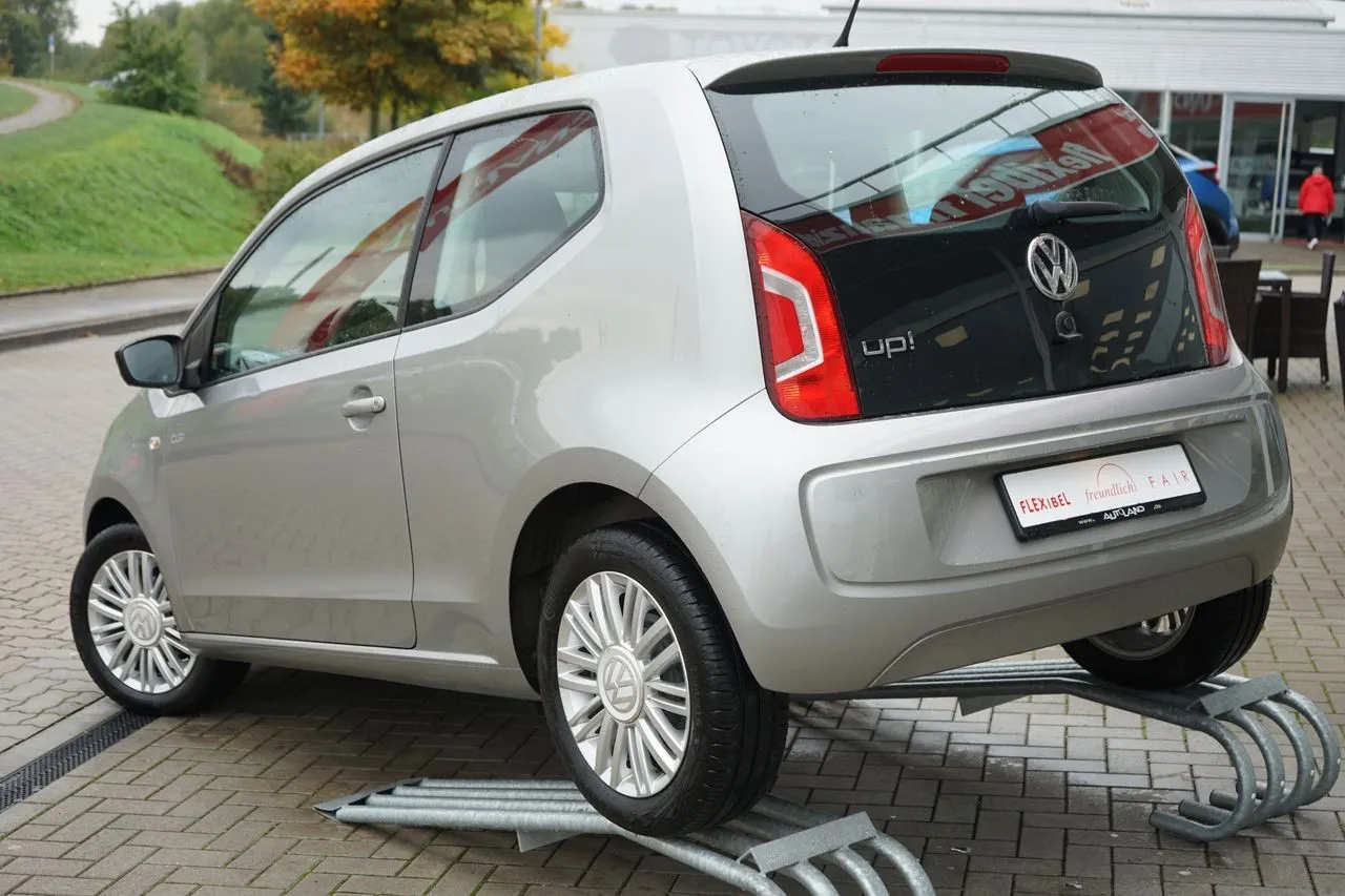 Volkswagen up! 1.0 Sitzheizung...  Image 2