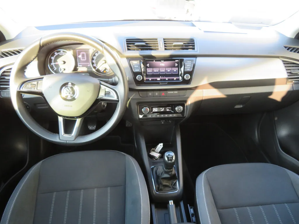 Skoda Fabia COMBI 1.0 TSI STYLE*PDC*LED*TEMPOMAT* Image 9