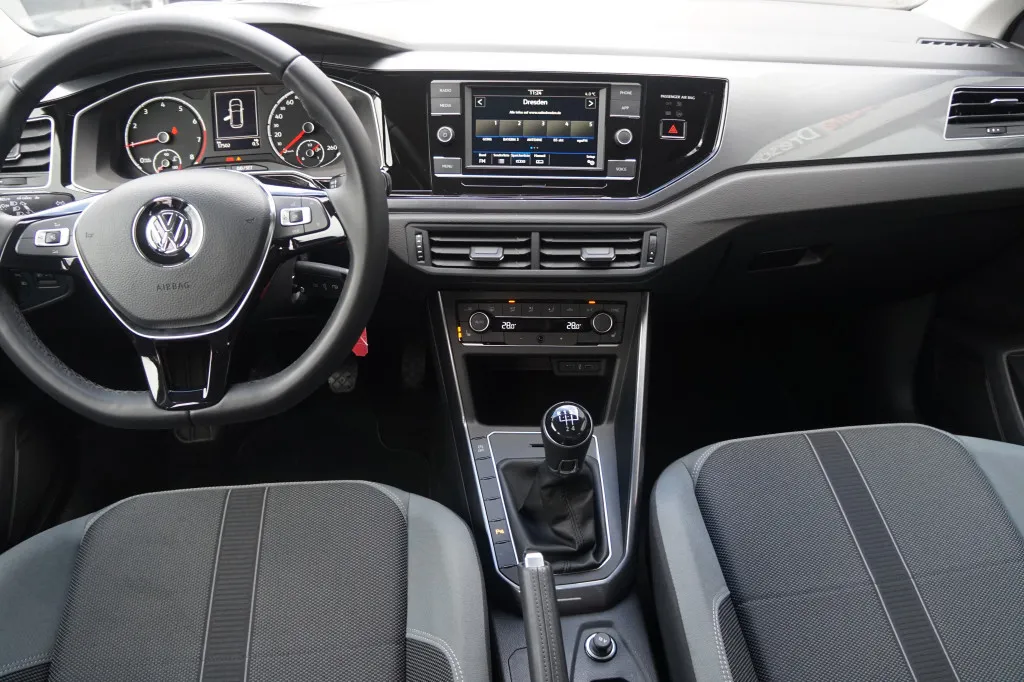 Volkswagen Polo 1.0 TSI HIGHLINE*MIRRORLINK*PDC VO+HI* Image 9
