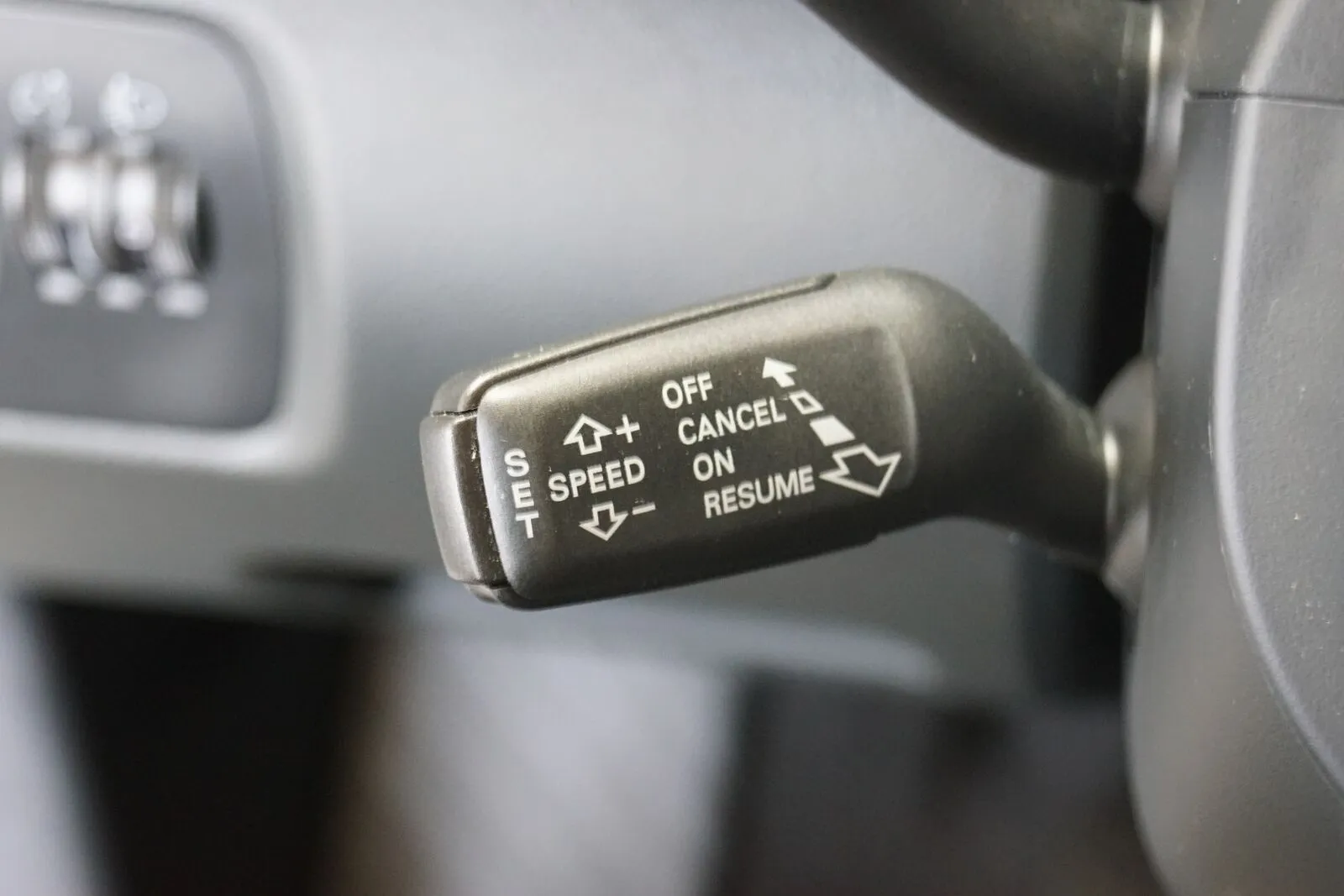 Audi A3 1,6 TDi Attraction Sportback 5d Image 9