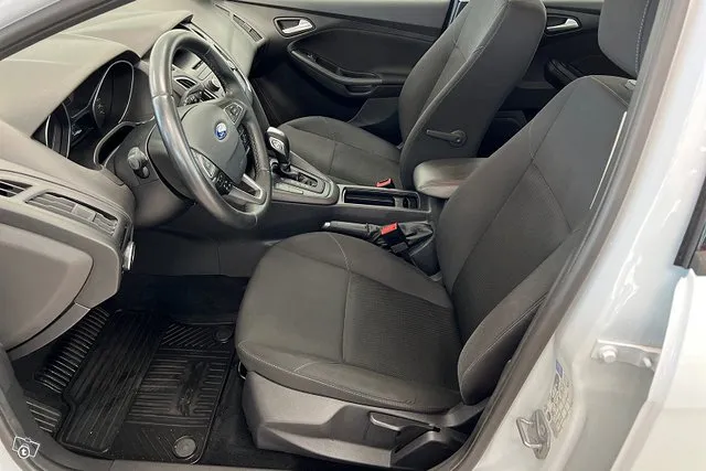 Ford Focus 1,0 EcoBoost 125 hv Start/Stop A6 Trend Wagon * Vakkari / Ilmastointi * Image 9