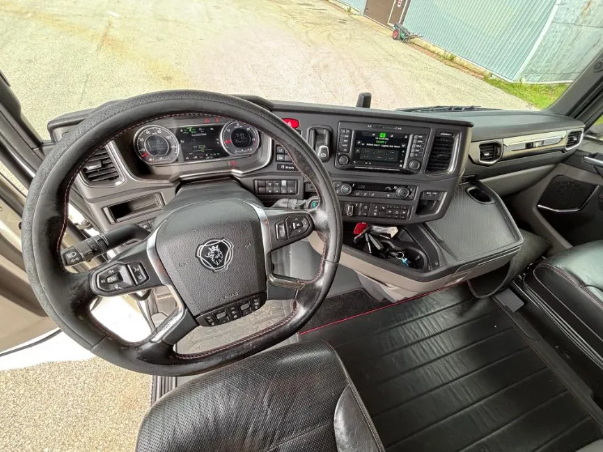 Scania S520 Scania S520 6x2 + RALENTISSEUR + PRISE D Image 7