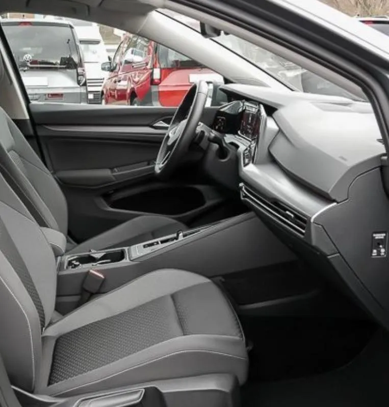 VOLKSWAGEN Golf  Image 5