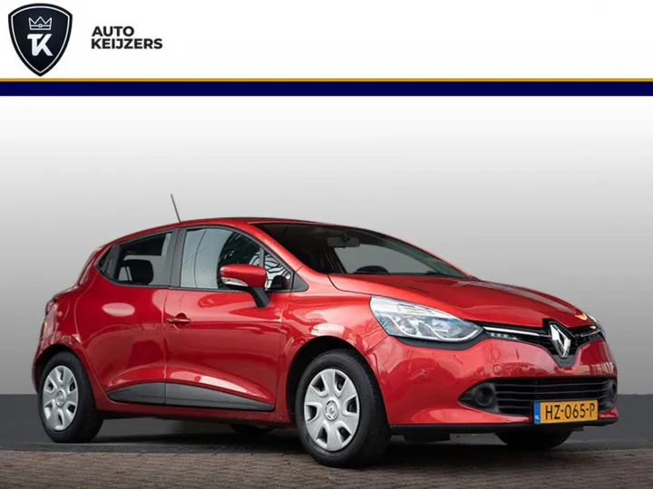 Renault Clio 0.9 TCe Expression  Image 1