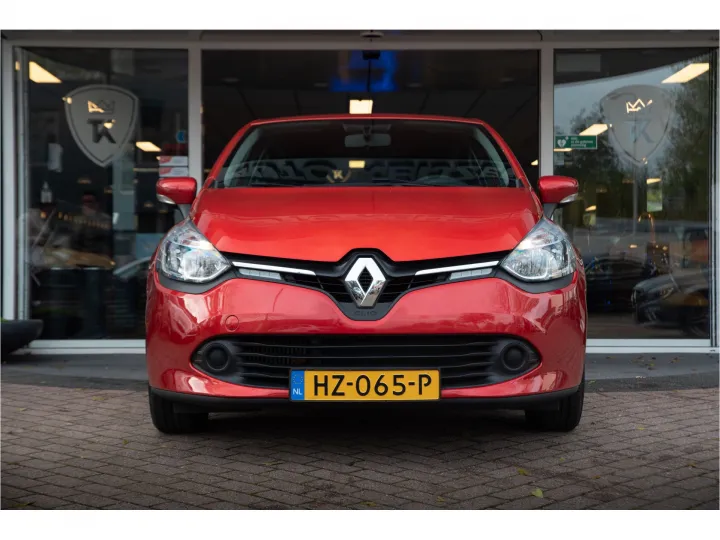 Renault Clio 0.9 TCe Expression  Image 2