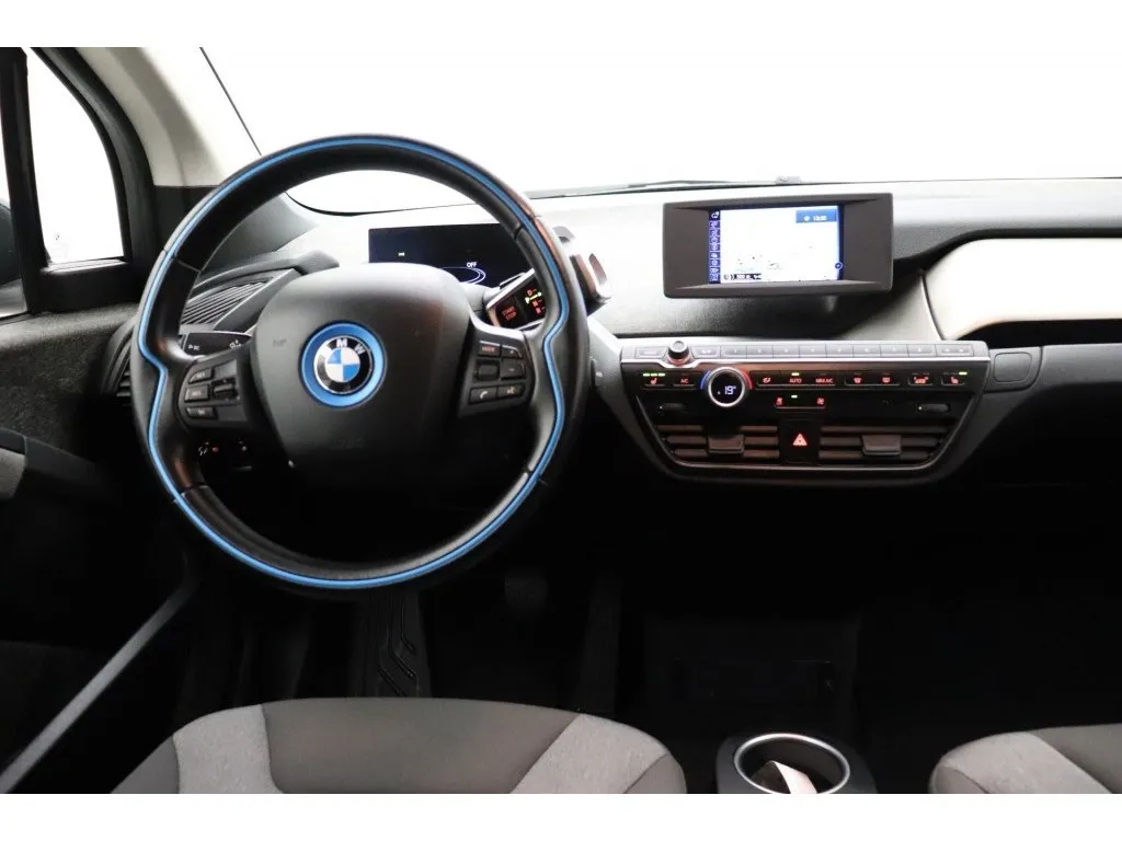 BMW i3 BlueLine 94AH 33kWh incl. BTW wegenbelastingvrij Thumbnail 3