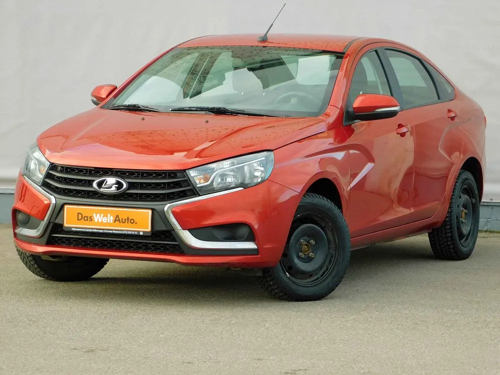 Lada Vesta  Image 1