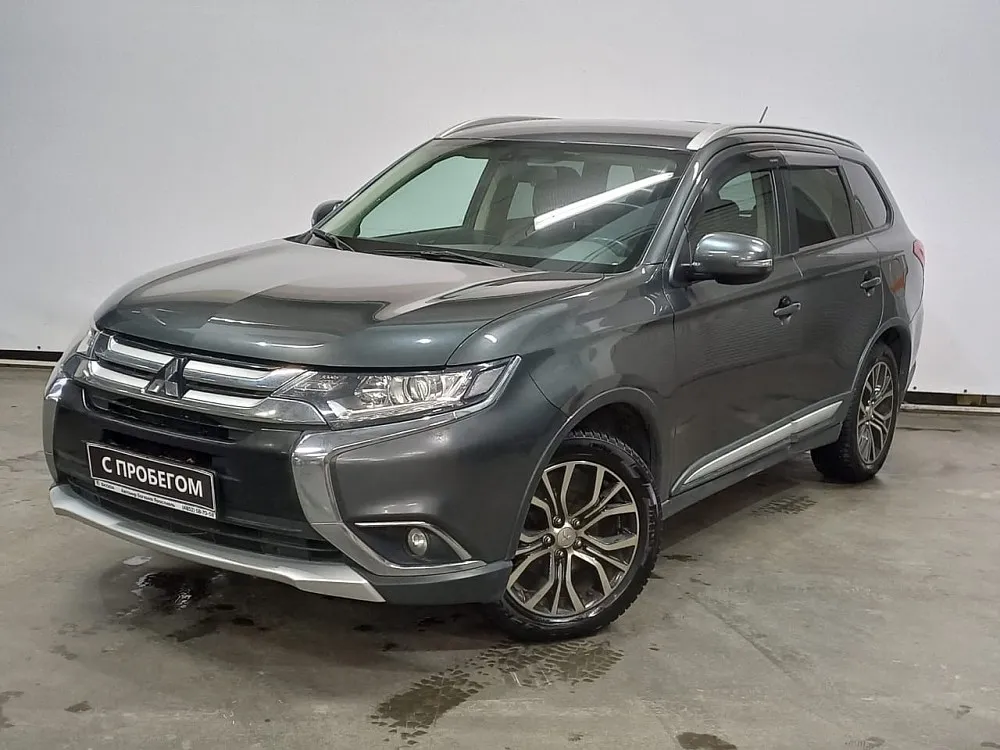 Mitsubishi Outlander  Image 1