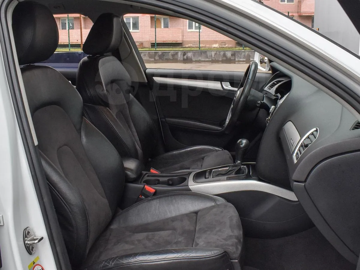 Audi A4  Image 2