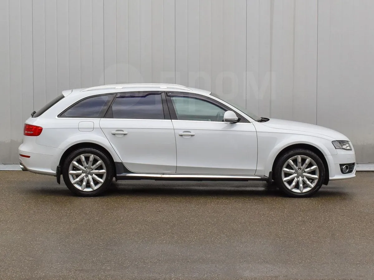 Audi A4  Image 4