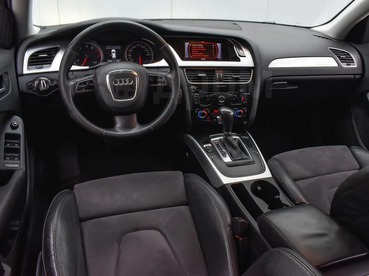 Audi A4  Image 5
