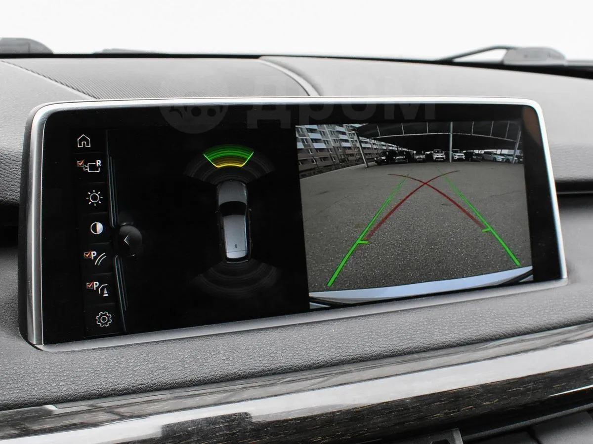 BMW X5  Image 10